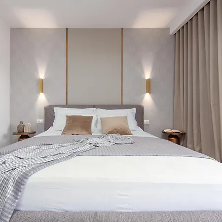 Modern 4br Private - Pool, Jacuzzi, Gaming *
