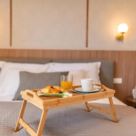 Modern 4br Private - Pool, Jacuzzi, Gaming Вилла Бибинье