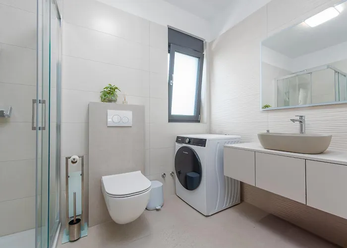וילה Modern 4br Private - Pool, Jacuzzi, Gaming *